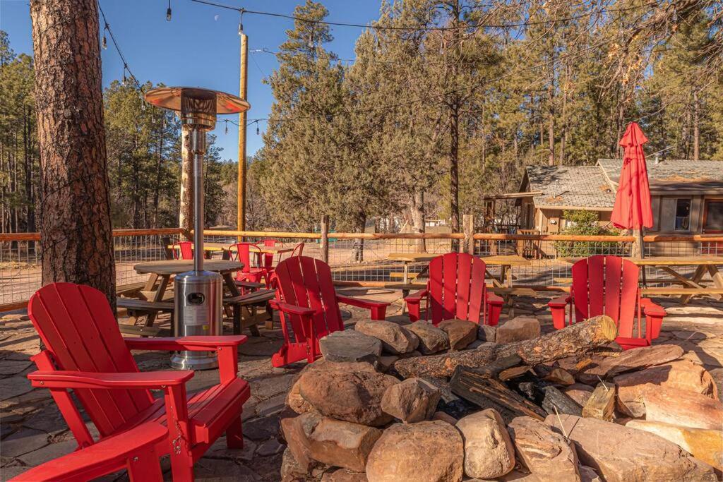 Forest Cabin 4 Cowboys Dream بايسون المظهر الخارجي الصورة